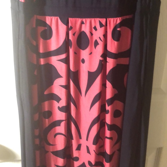 Sleeveless navy blue and pink dress - Picture 2 of 5